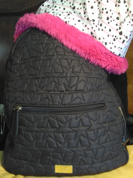GREAT COND. FUN BETSY JOHNSON Quilted Backpack PINK ATTCHED FAUX FUR HOODIE main image 5